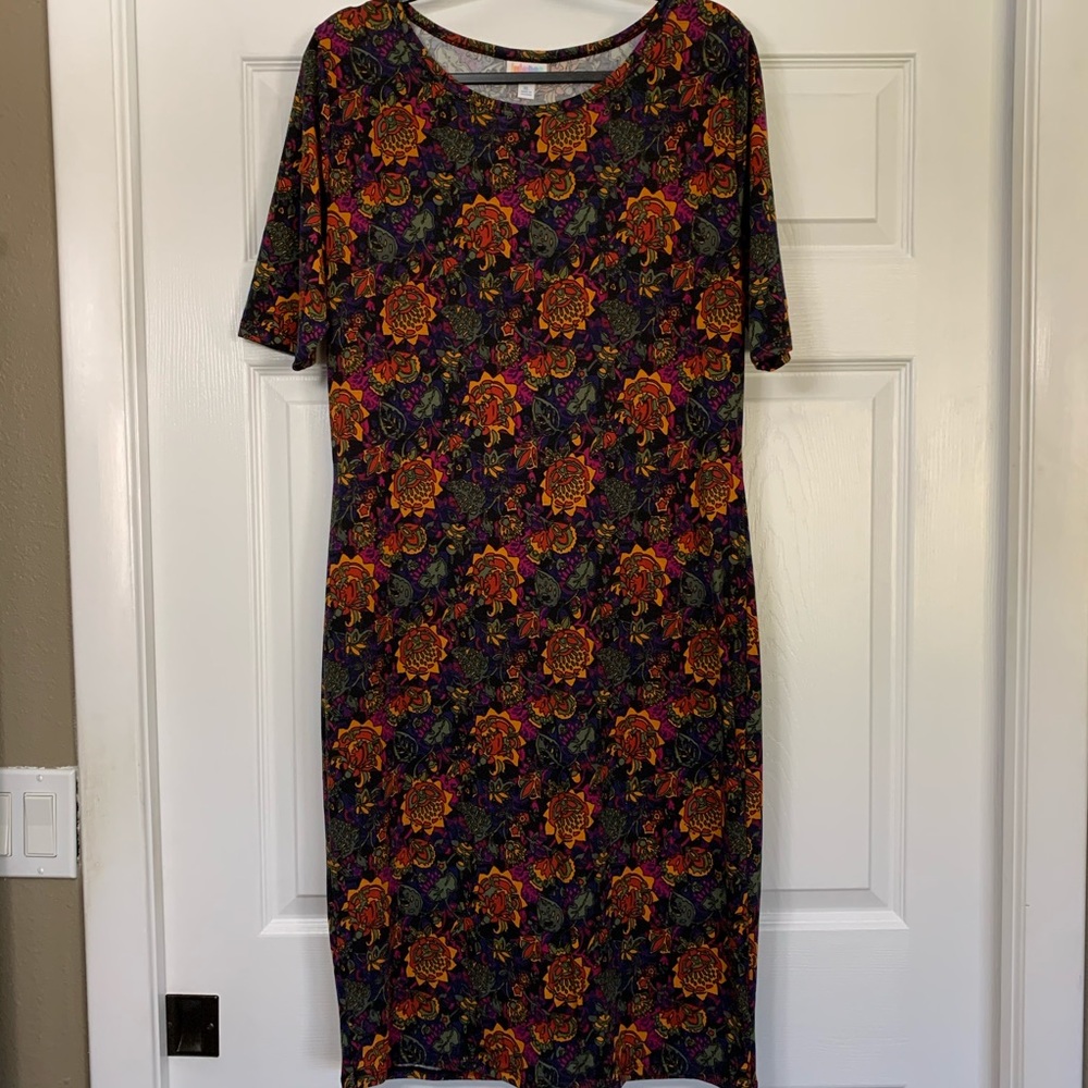 🎉SOLD🎉 LuLaRoe Julia Dress ~ NWOT ~ X Large